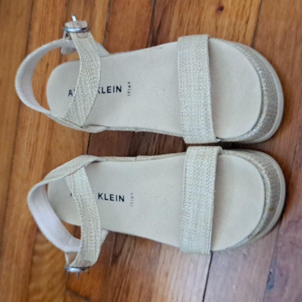 Raffia Sandals 6/1